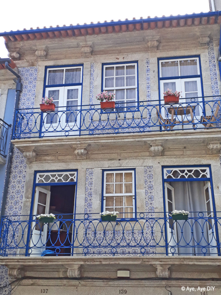 Portugiesisches blaues Haus