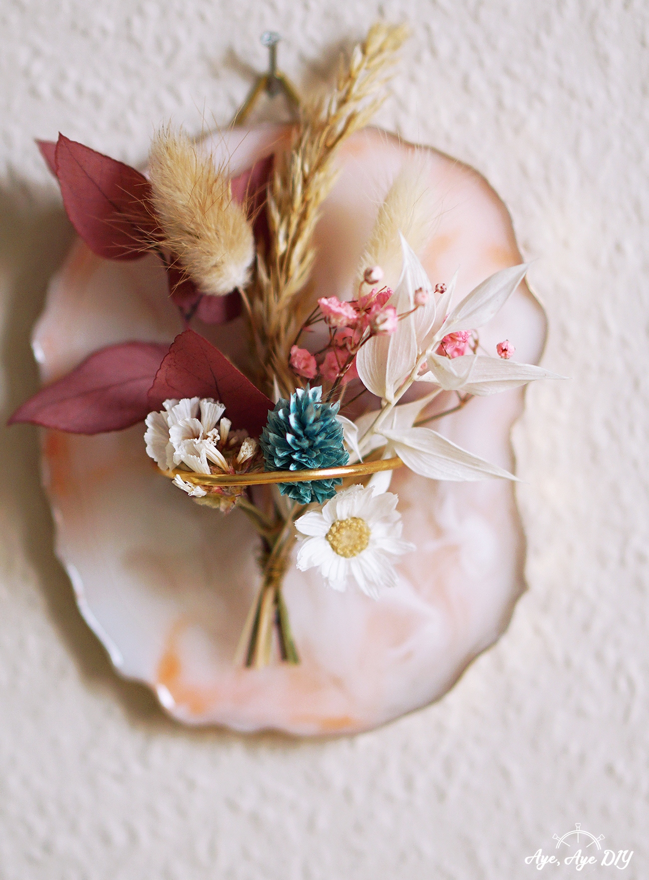 Resin Coaster: DIY Wand Dekoration mit Trockenblumen Boho Style