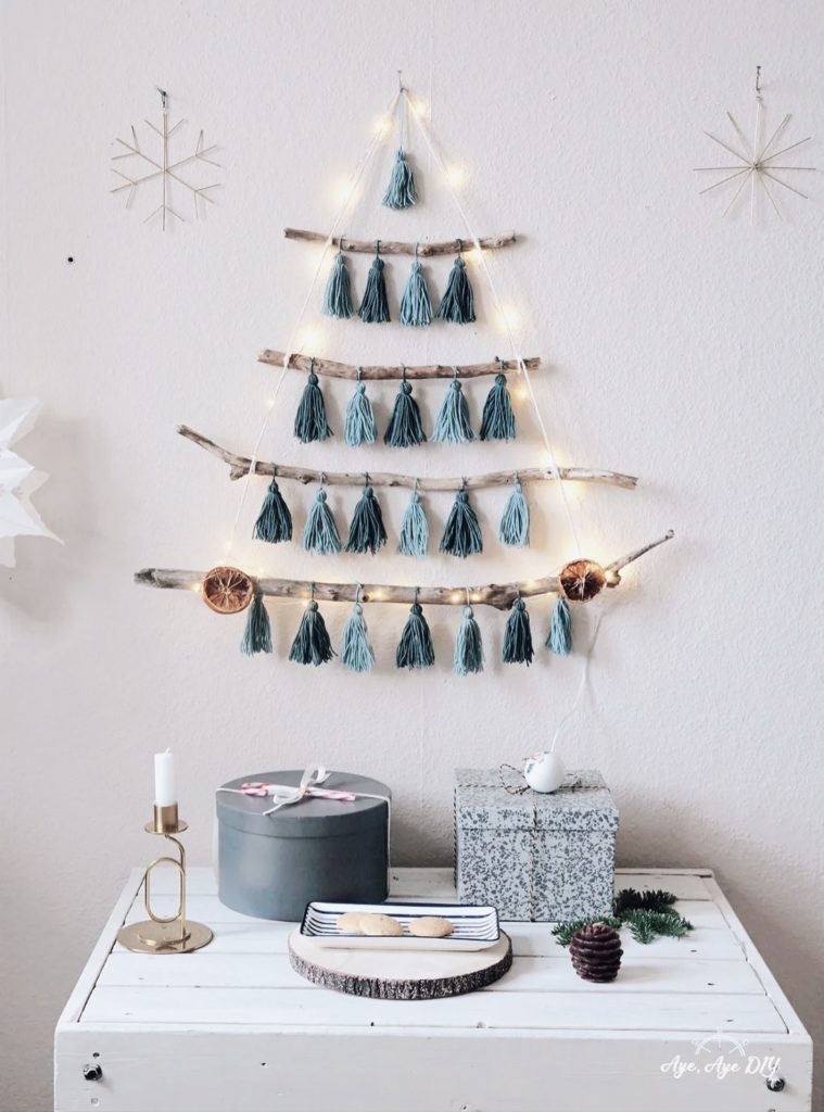 Weihnachtsbaum Alternative DIY Weihnachtsbaum aus Ästen basteln Aye