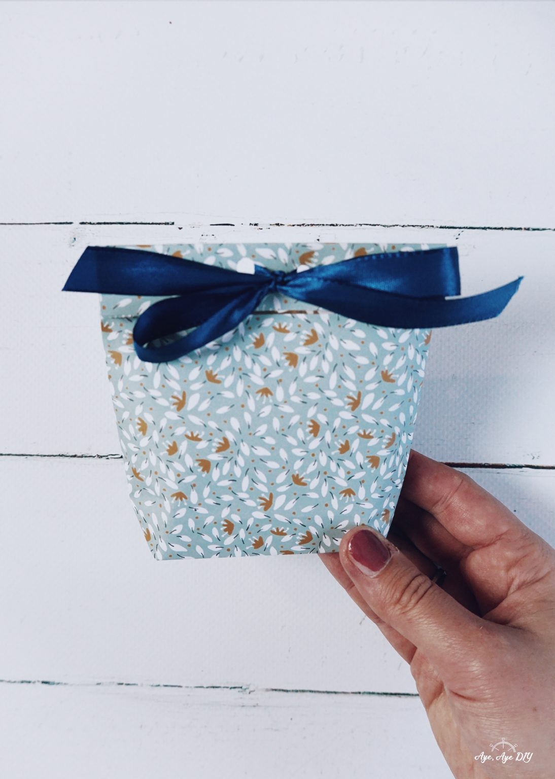 Geschenktüte basteln in 5 Minuten: Vorlagen für jeden Anlass