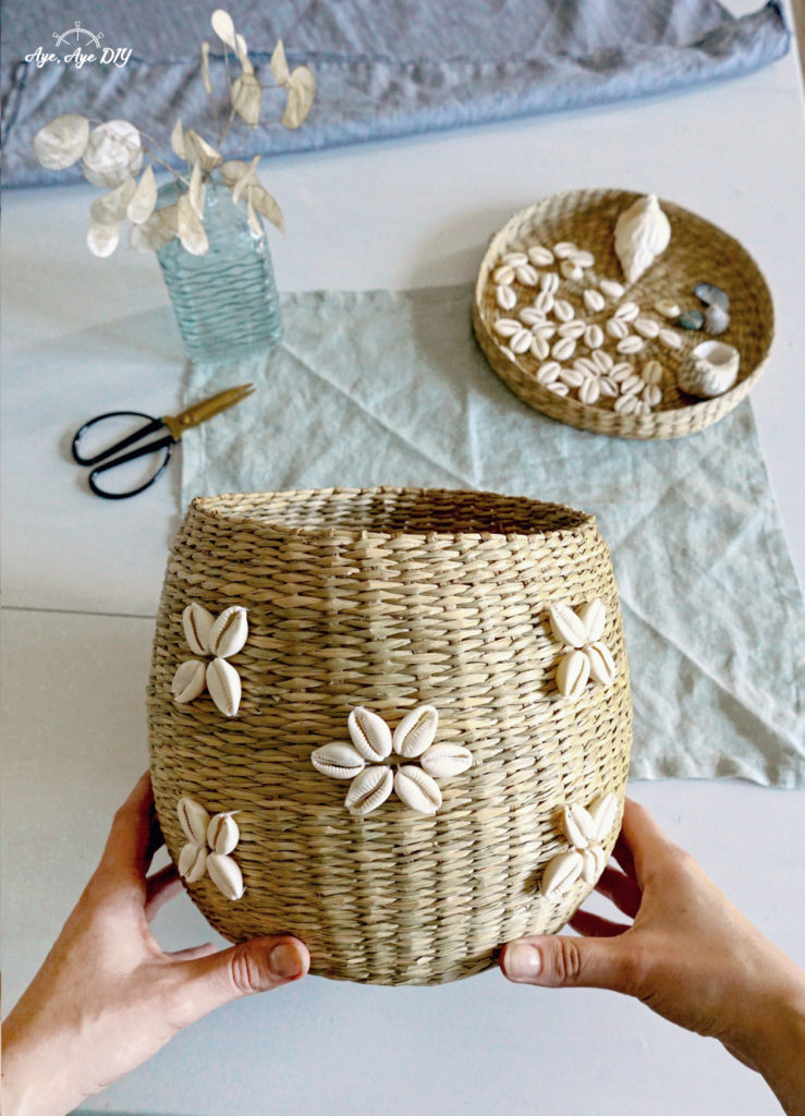 DIY Boho Korb mit Muster aus Kauri Muscheln 