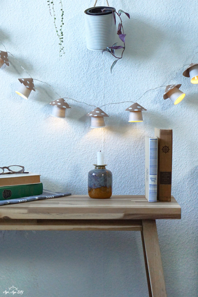 Lichterkette mit Bechern basteln in Pilzform - Kinderzimmer Deko Idee DIY