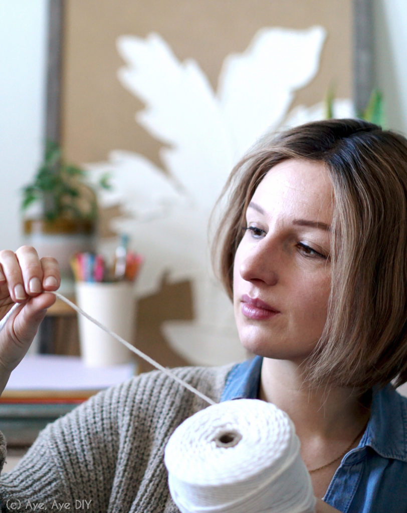 Portrait mit Makramee Garn